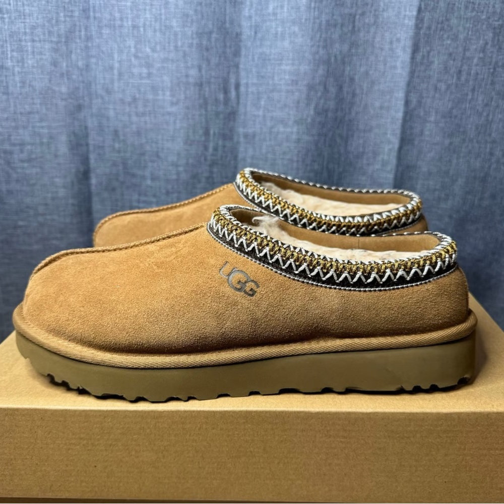 ✨💖 Ugg Tasman Chestnut Suede Women's Slippers 🦋